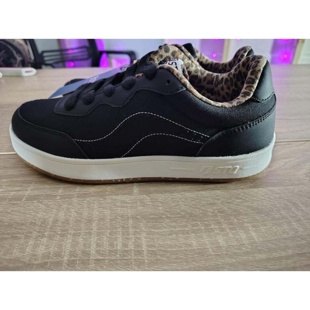 STQ Women Black Leopard‎ Print Lined Casual Sneakers Size 8
